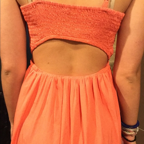 Mid thigh orange dress - Picture 4 of 4